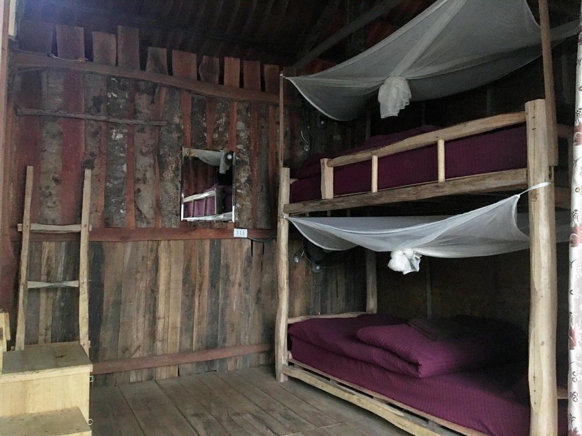 Nguyen Shack - Phong Nha Central Town Buitenkant foto
