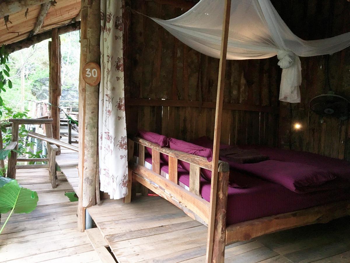 Nguyen Shack - Phong Nha Central Town Buitenkant foto